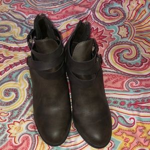 Report dark brown booties